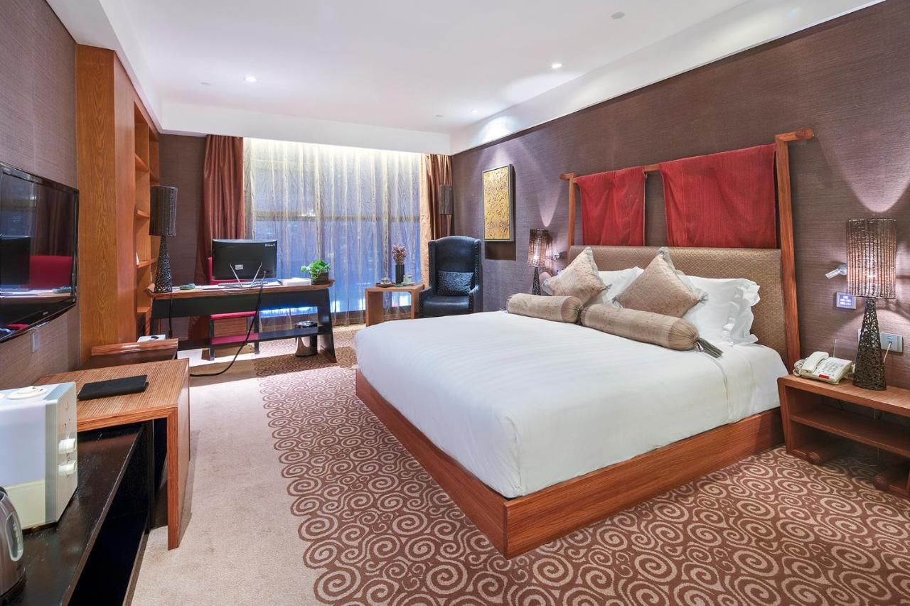 Christian'S Hotel Luoyang ليويانج المظهر الخارجي الصورة