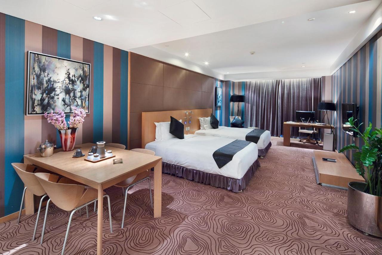 Christian'S Hotel Luoyang ليويانج المظهر الخارجي الصورة
